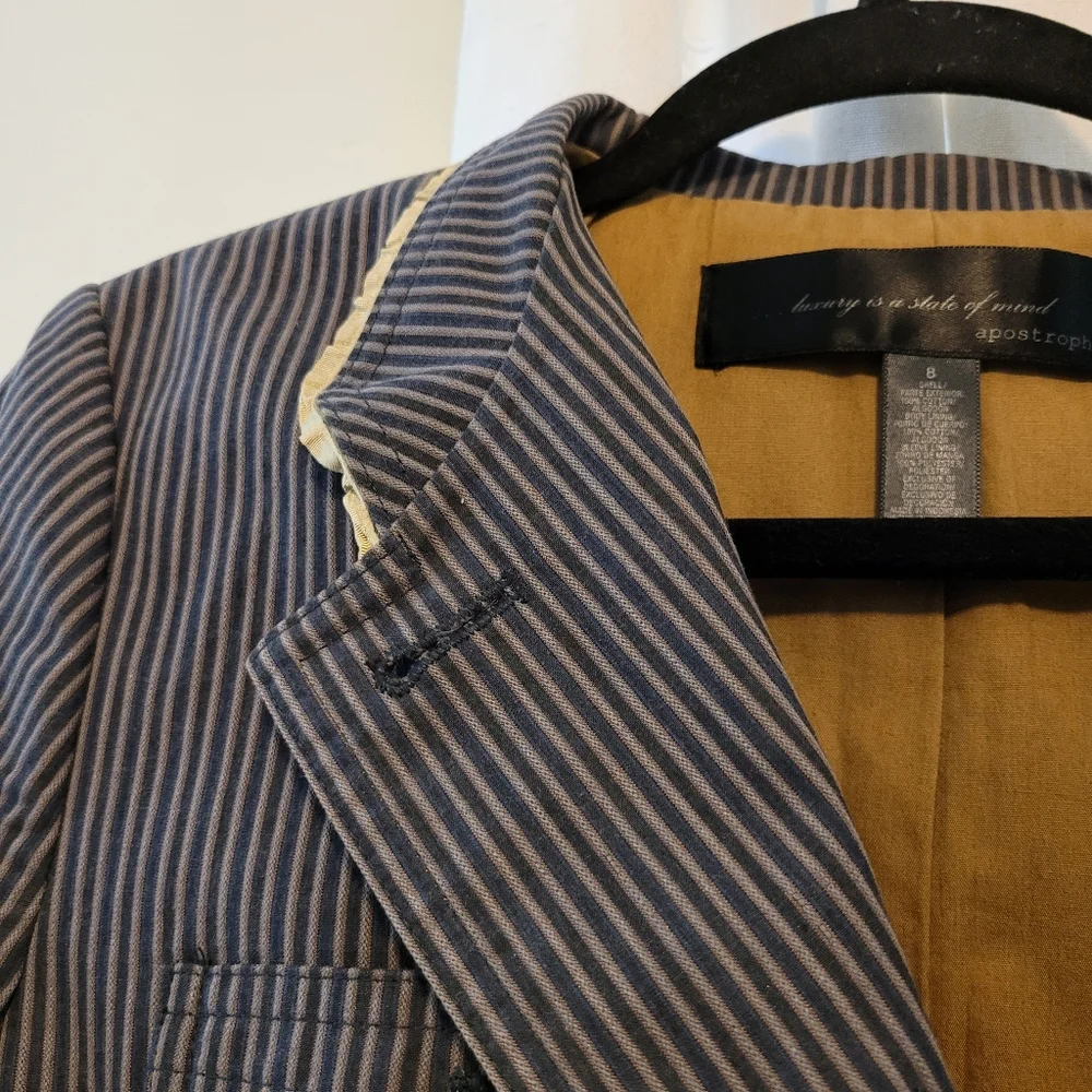 APOSTROPHE WOMENS SIZE 8 GRAY STRIPED STRUCTURED BLAZER-TIES IN THE FRONT - Picture 5 of 15